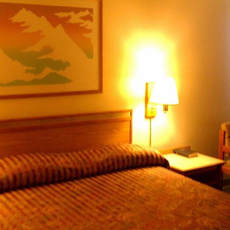 Colorado River Value Inn بولهيد سيتي المظهر الخارجي الصورة