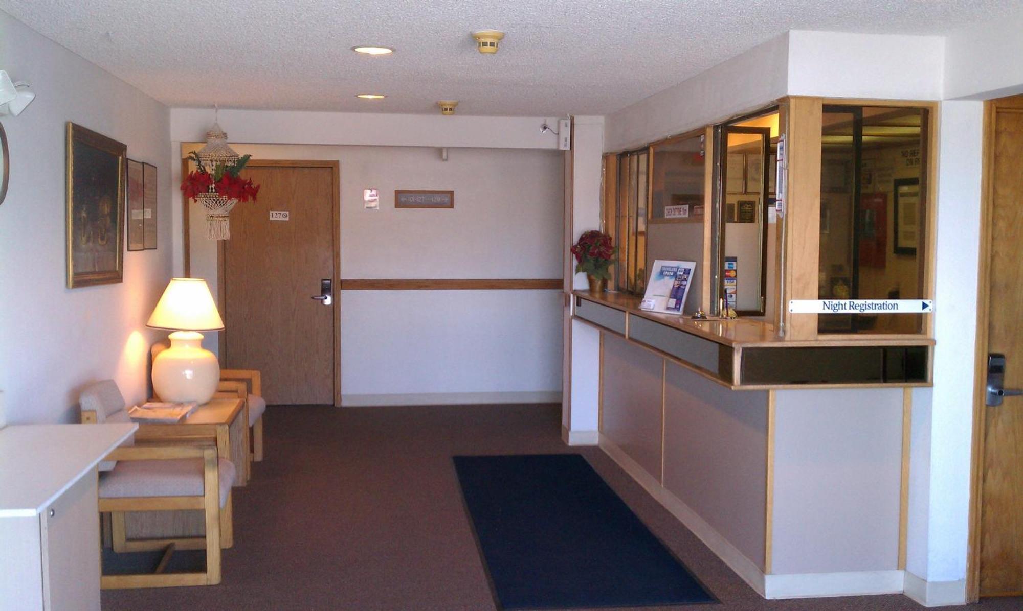 Colorado River Value Inn بولهيد سيتي المظهر الداخلي الصورة